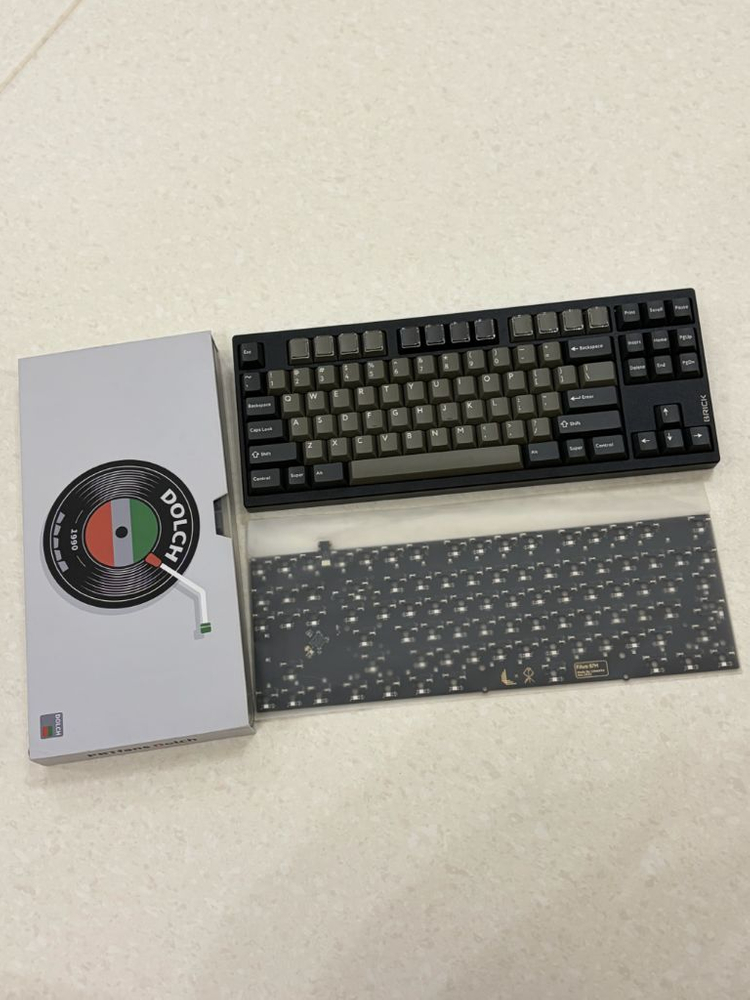 brick tkl 블랙알루상판 pc하판 커스텀 키보드 이미지