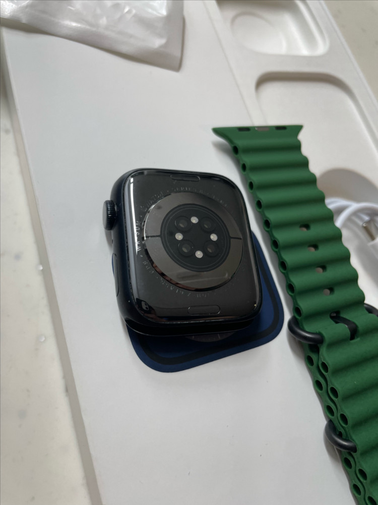 애플워치8 45mm 미드나이트 S급 이미지