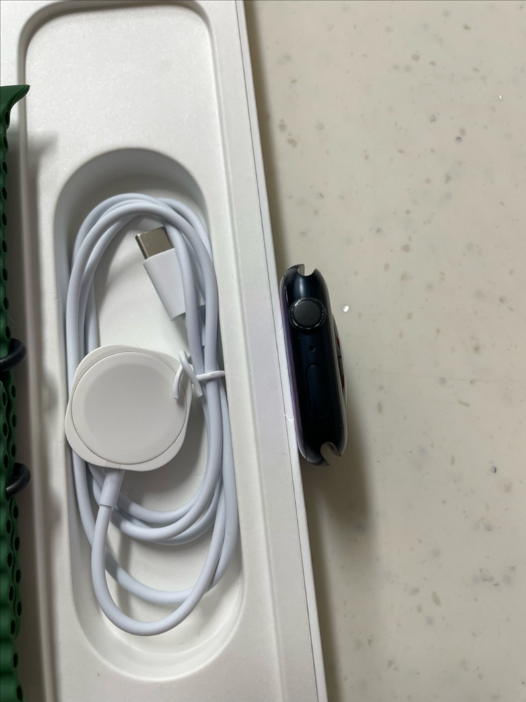 애플워치8 45mm 미드나이트 S급 이미지