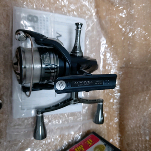 시마노 스피닝릴 이미지