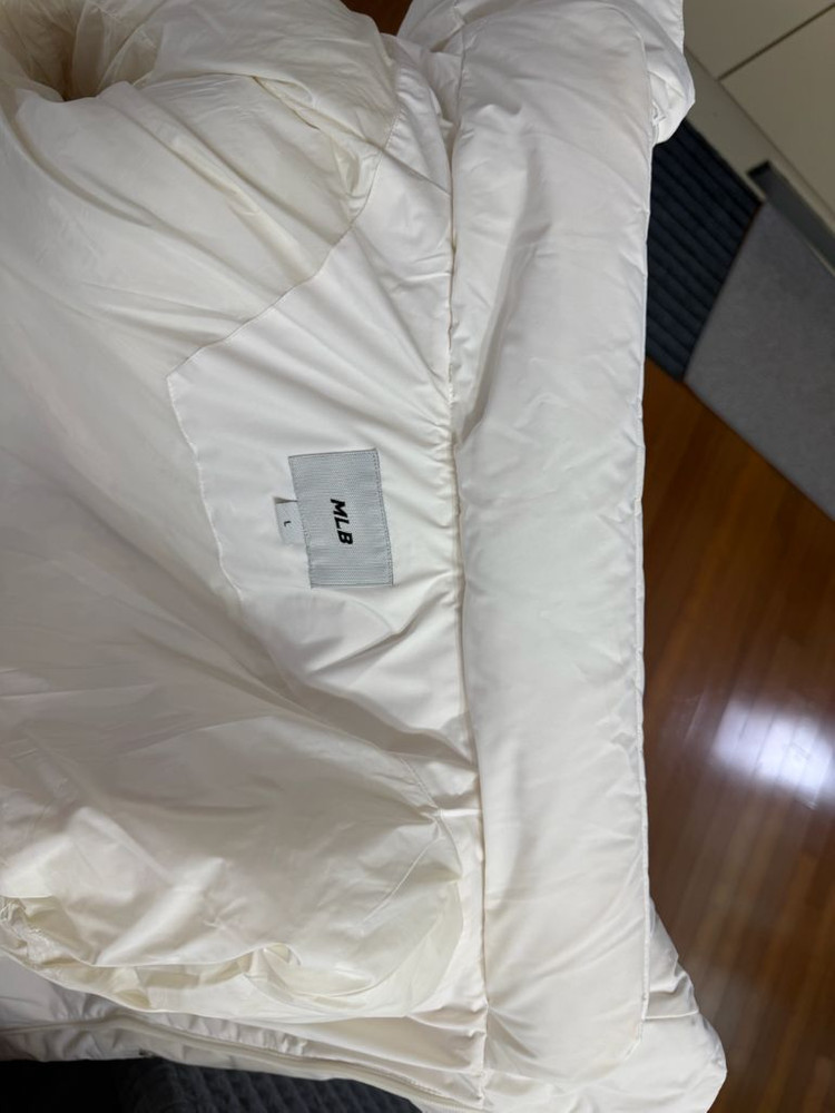 MLB 베이직 메가로고 후드 롱패딩 화이트 라지 이미지