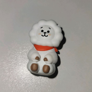 BTS BT21 RJ 알제이 피규어 이미지