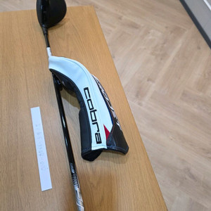 코브라 에어로젯 5번우드 r 팝니다. 이미지