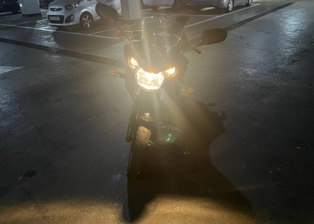 cbr125 흑마 던져요~ 이미지