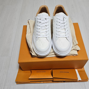 루이비통 버버리 힐스 남자 스니커즈 6.5 (260) 이미지