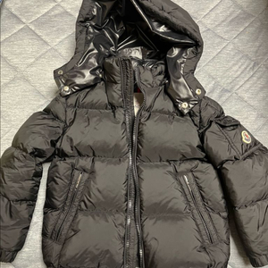 몽클레어 키즈 제이크 (jake) 6y블랙, 샤르팔 6y블랙판매합니다 이미지