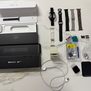 애플워치6 44mm 나이키 에디션 부품용 + 교체 배터리킷 + 스트랩들 이미지