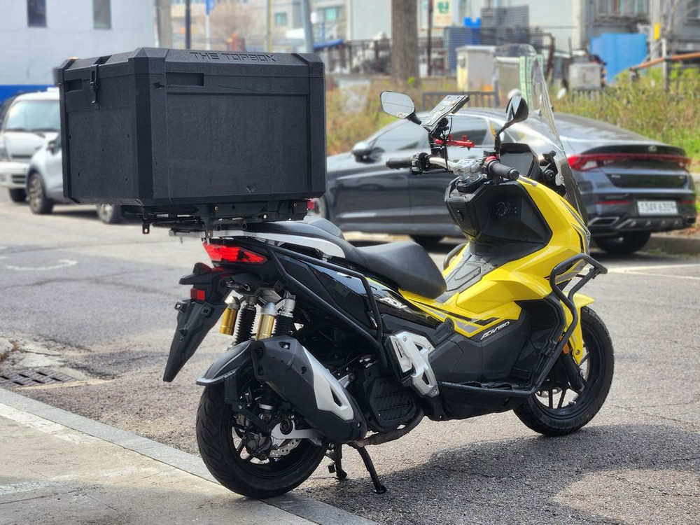 25년식/한솜adv150cc/2만/배달세팅/앞뒤블박/컨디션최고매물팝니다 이미지