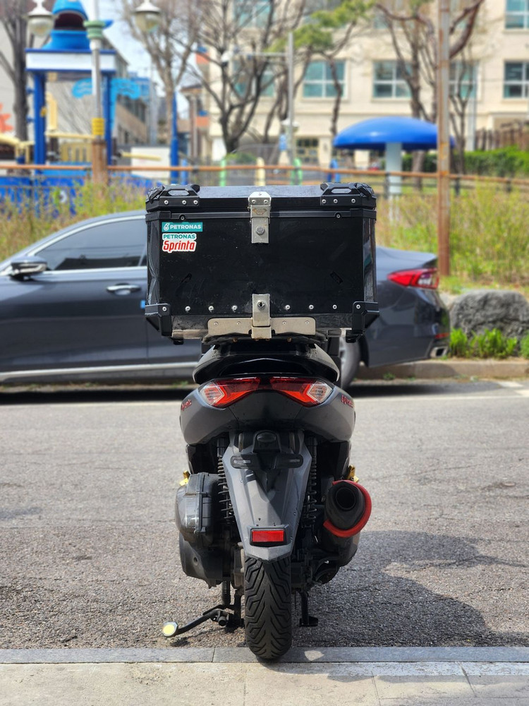 21년식/nmax/125cc/배달세팅/주행컨디션최고매물팝니다 이미지