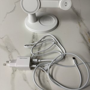 3in1 맥세이프 무선 고속 충전기 + 어댑터 세트 이미지