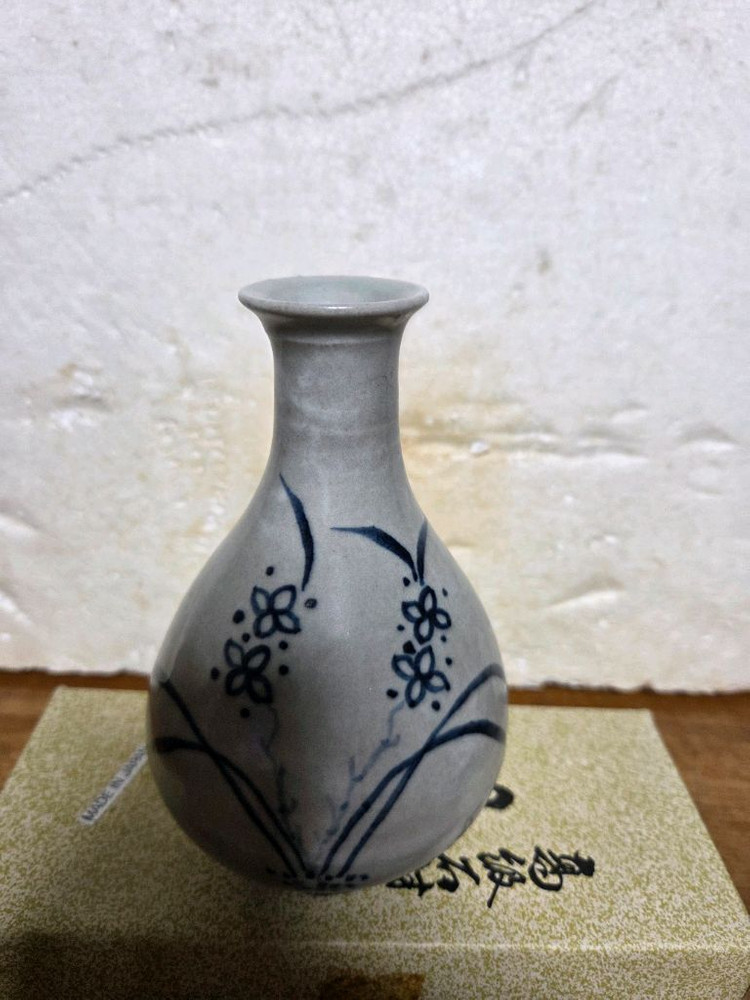 청화백자 소 주병 이미지