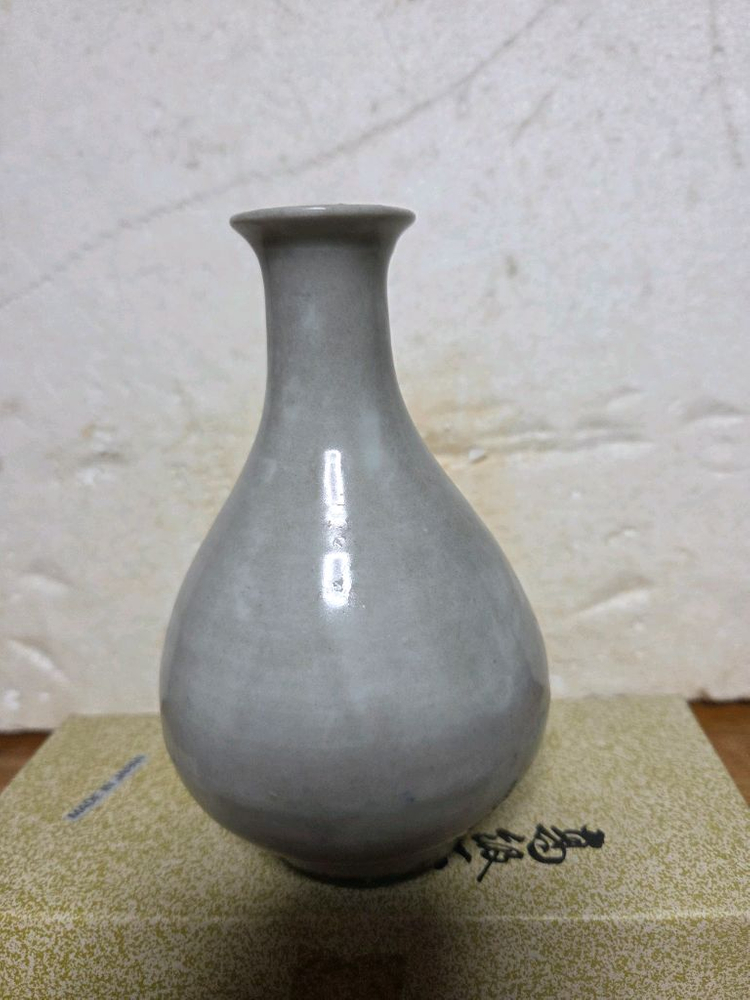 청화백자 소 주병 이미지