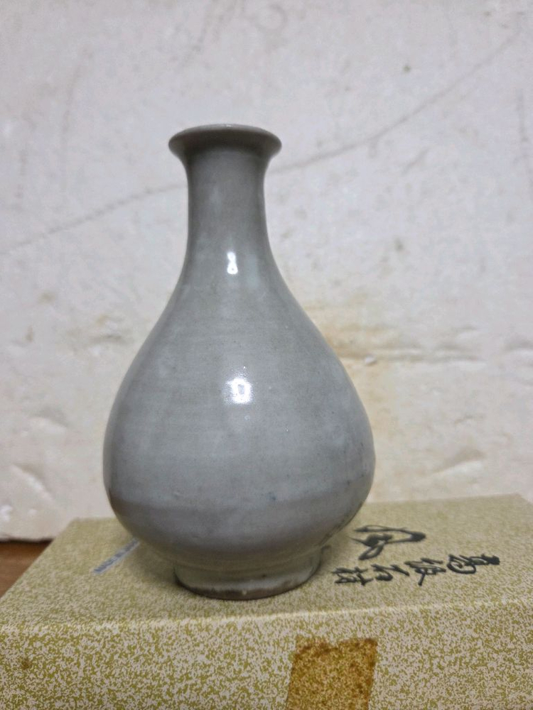 청화백자 소 주병 이미지