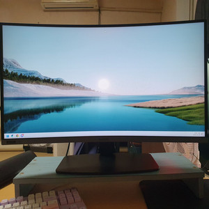 삼성 27인치(c27rg50) 240hz 게이밍 커브드 모니터 팝니다. 이미지
