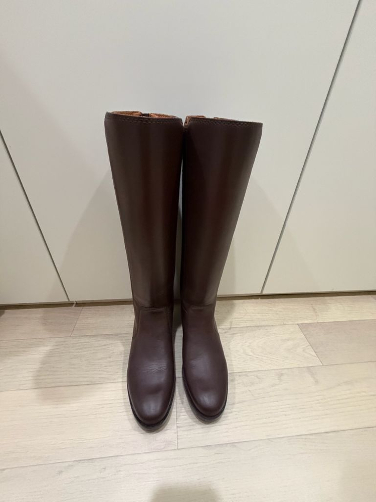 쿠에른 프라하 10 롱부츠 에스프레소 235 덤 앵클부츠 이미지