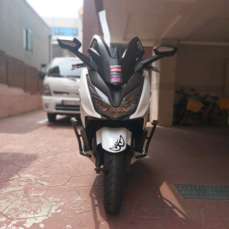 포르자350 21년식 9만km 배달셋팅0 판매합니다. (오토바이) 이미지