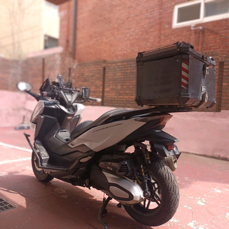 포르자350 21년식 9만km 배달셋팅0 판매합니다. (오토바이) 이미지