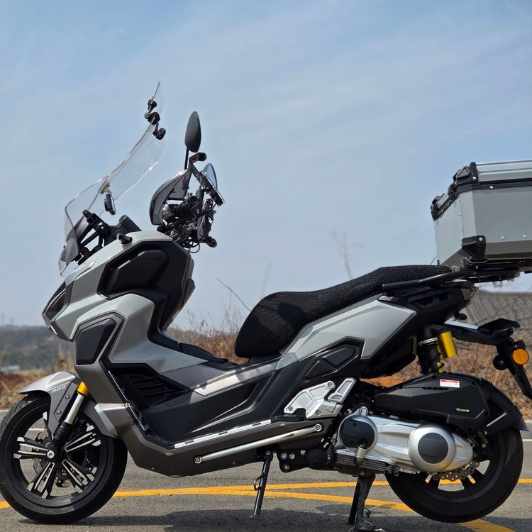 특가)xdv300 23년식 1만3천km 배달셋팅 성능좋은 차량 판매합니다 이미지