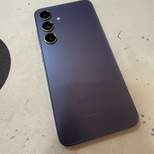 갤럭시S24 무잔상 필름케이스 충전기 증정 이미지