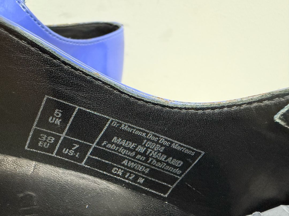 닥터마틴 여성 로퍼 240 이미지