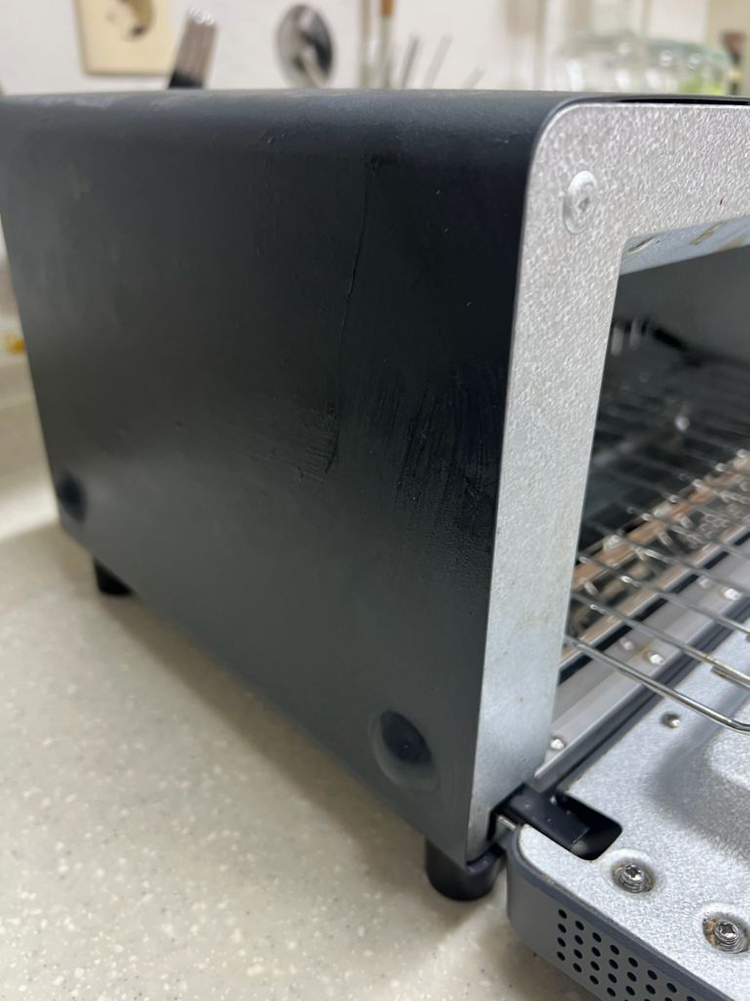 발뮤다 토스터기 이미지