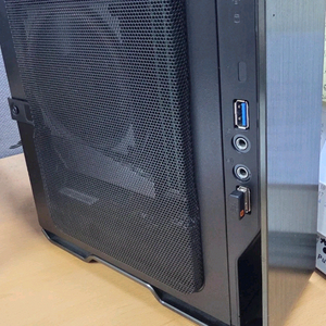 미니 ITX PC i5 13500 d5 32gb 삼성 1tb 이미지