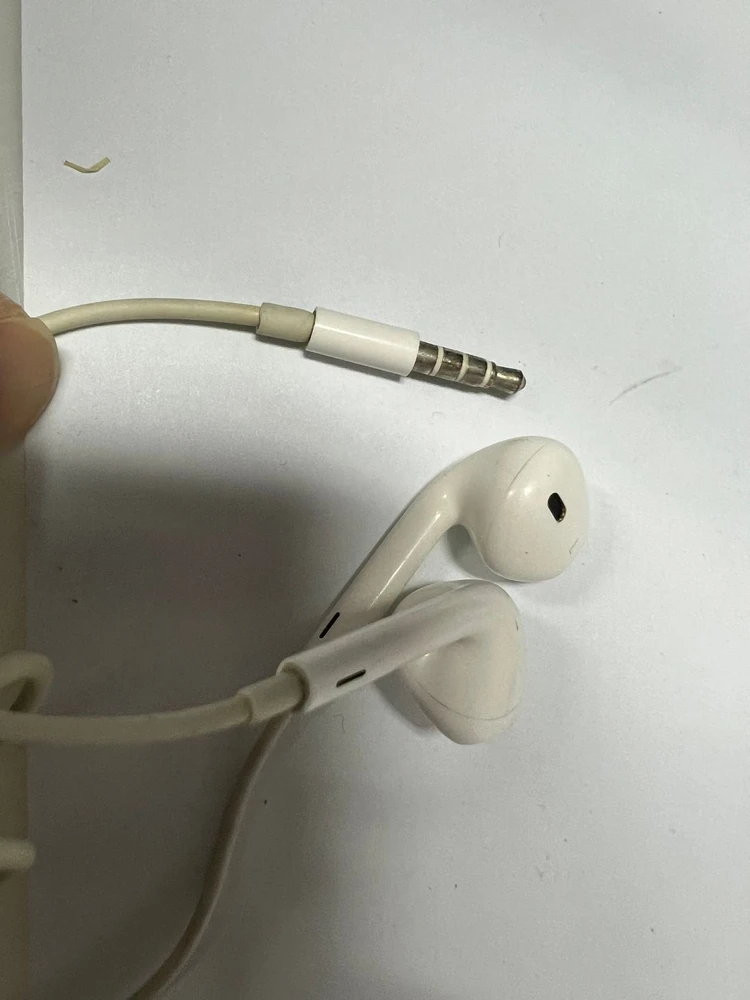 애플 아이폰 아이팟 정품 이어폰 판매 합니다! 3.5mm aux용 라이트닝 젠더포함 이미지