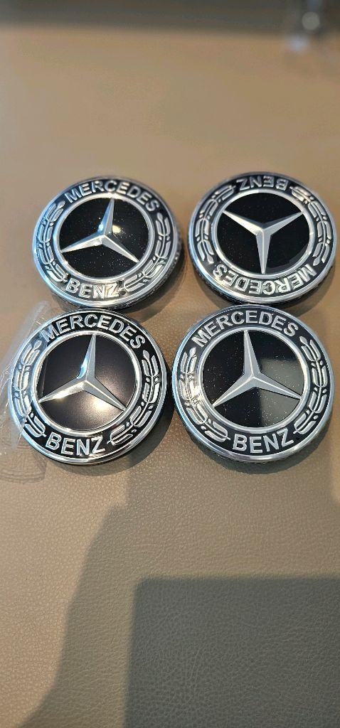 벤츠 w214 w223신형 휠캡4개. 최저가 이미지