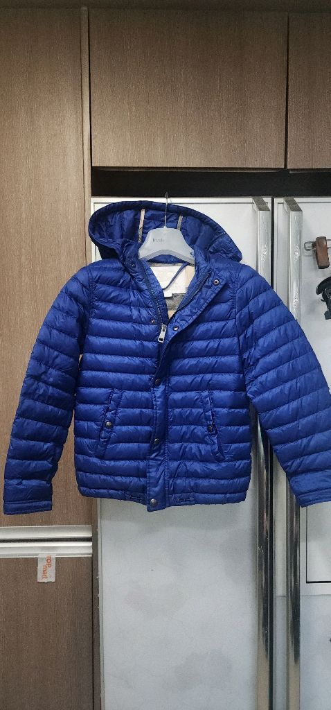 버버리 키즈 패딩 10Y 이미지
