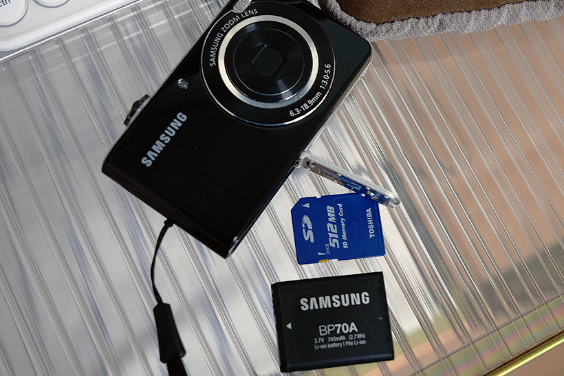 삼성 VLUU PL100 듀얼셀피 빈티지 한효주디카 팝니다 이미지