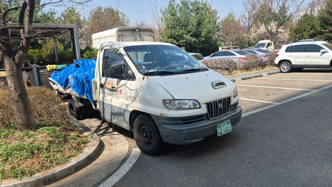 현대 리베로 1톤 초장축 트럭 LPG차량 이미지