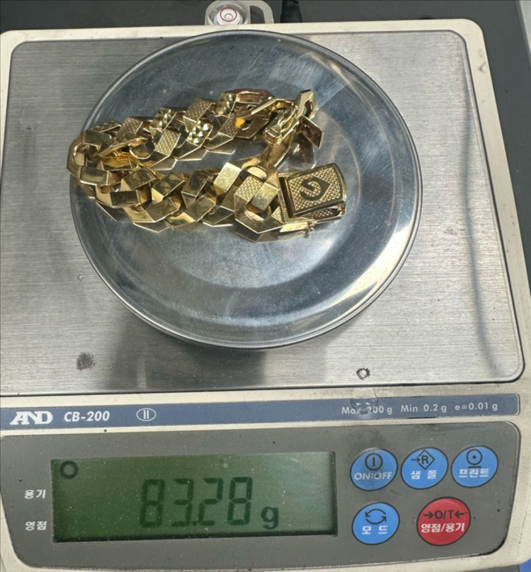 18k 남자 팔각 양면 광폭팔찌 22.2돈 이미지