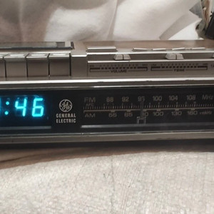 General Electric 라디오 카세트 디지털 알람 시계 이미지