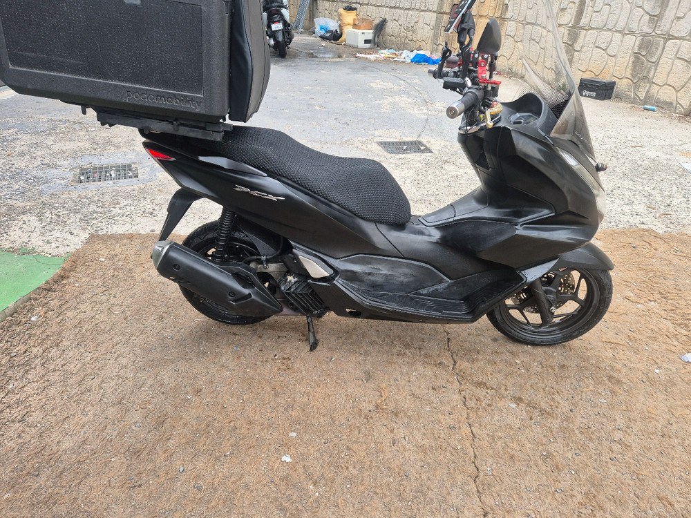 pcx125 21년 abs 블박2채널 배달셋팅판매합니다 이미지