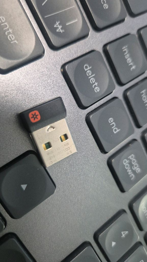 로지텍 MX KEYS 키보드 맥 키보드 이미지