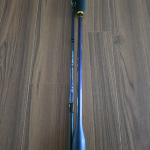 파인 탑건 커틀피쉬 B-165 심해 갑오징어 낚시대 이미지