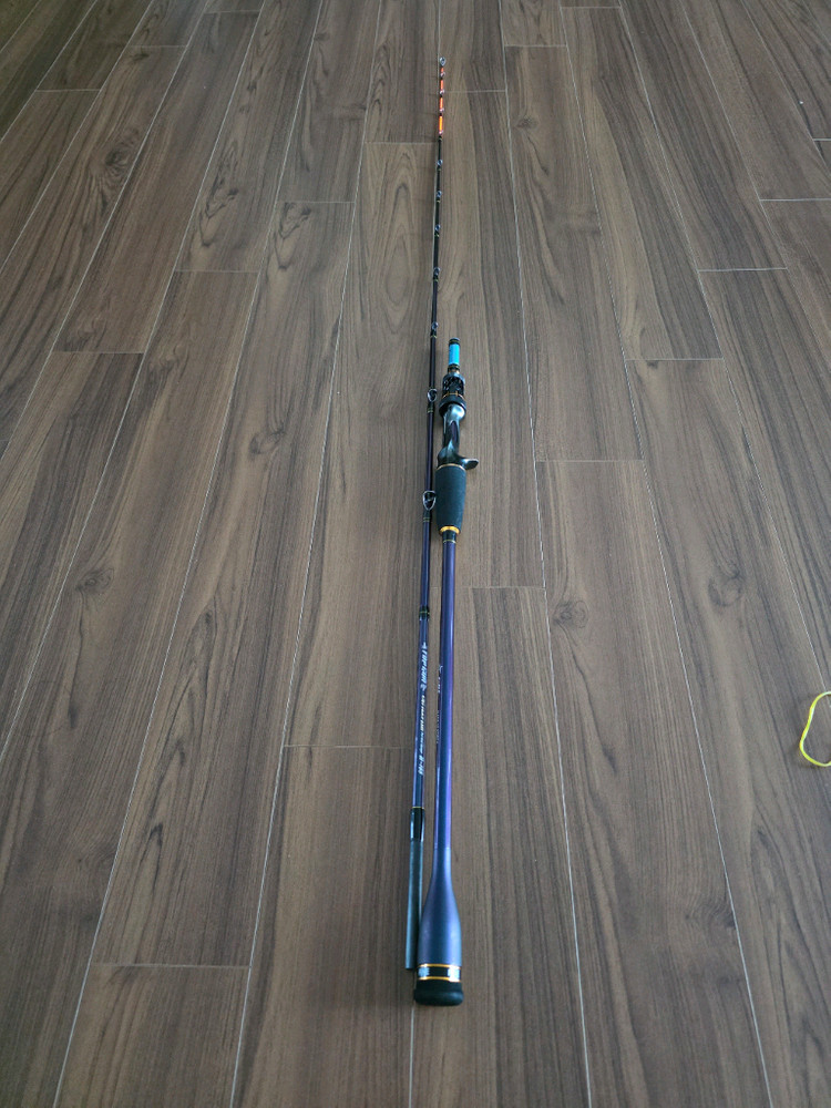 파인 탑건 커틀피쉬 B-165 심해 갑오징어 낚시대 이미지