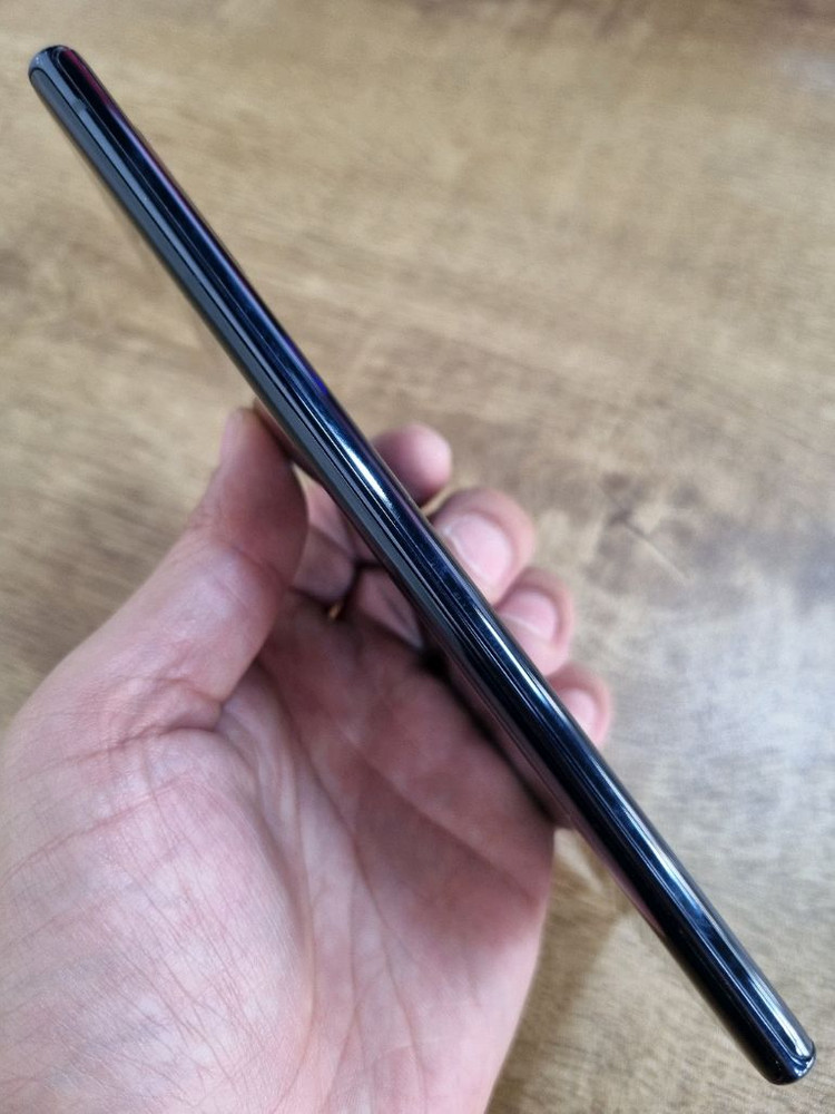 갤럭시노트10플러스 블랙 256GB 자급제공기계 스타워즈 스페셜 에디션 이미지