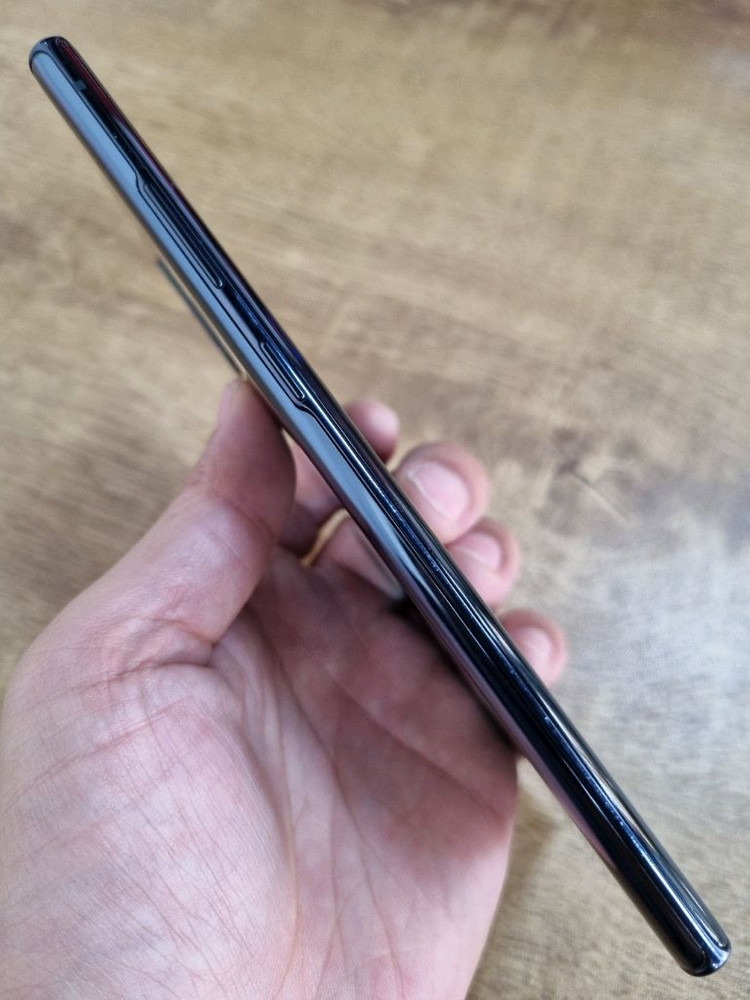 갤럭시노트10플러스 블랙 256GB 자급제공기계 스타워즈 스페셜 에디션 이미지