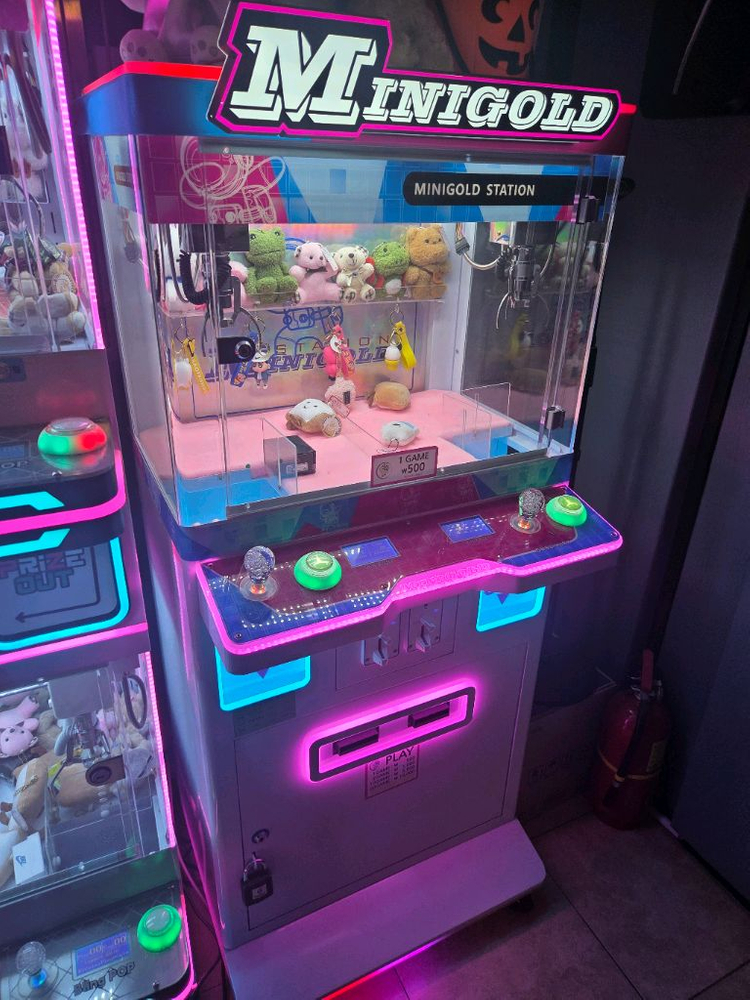 미니골드 인형뽑기기계 이미지