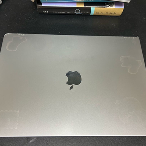 맥북 M1 Max 32GB SSD 1TB 이미지