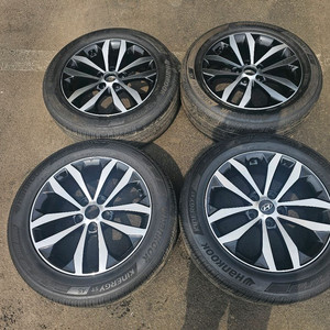 그랜져HG 17인치 휠타이어 이미지