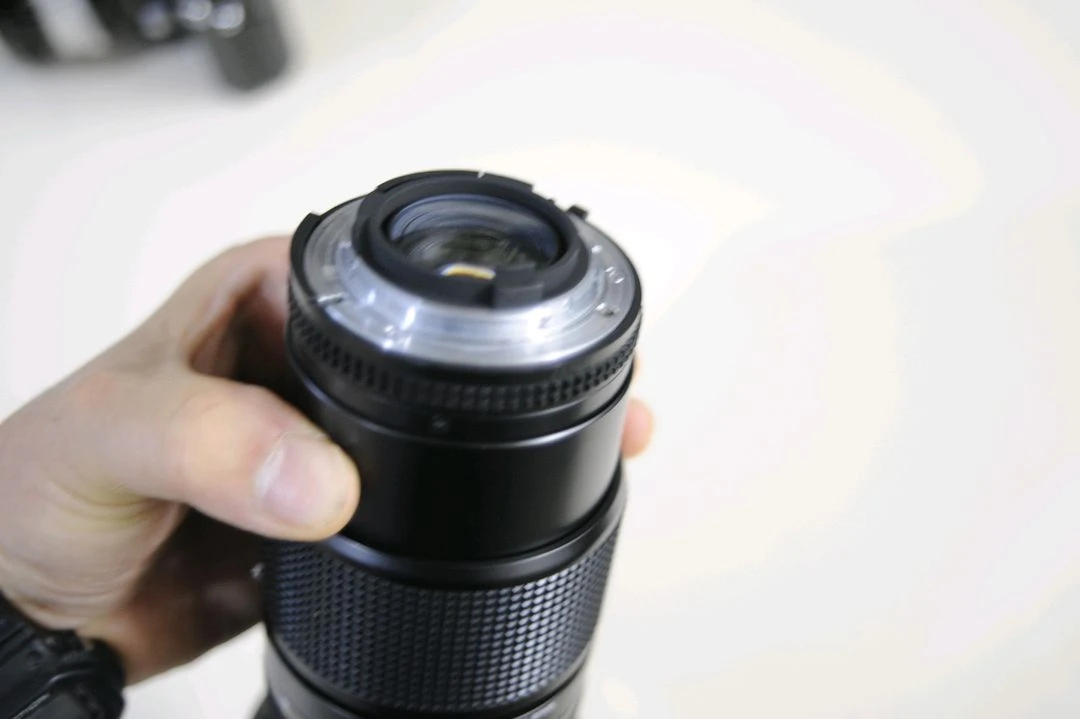 니콘 AF 35-70mm f2.8 랜즈 이미지