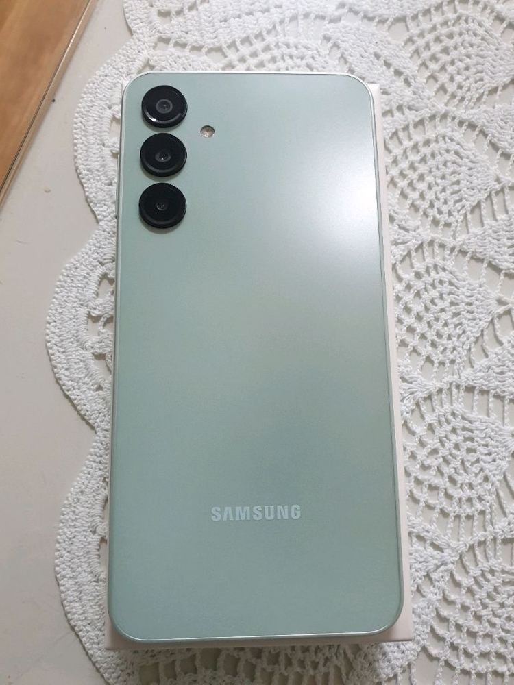 삼성 갤럭시A16 박스 폴세트 깨끗한 공기계 판매합니다. 이미지