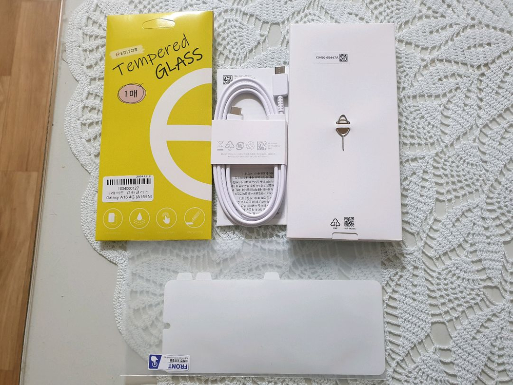 삼성 갤럭시A16 박스 폴세트 깨끗한 공기계 판매합니다. 이미지