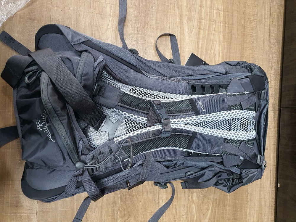 오스프리 스트라토스 36L 등산배낭 새제품 이미지