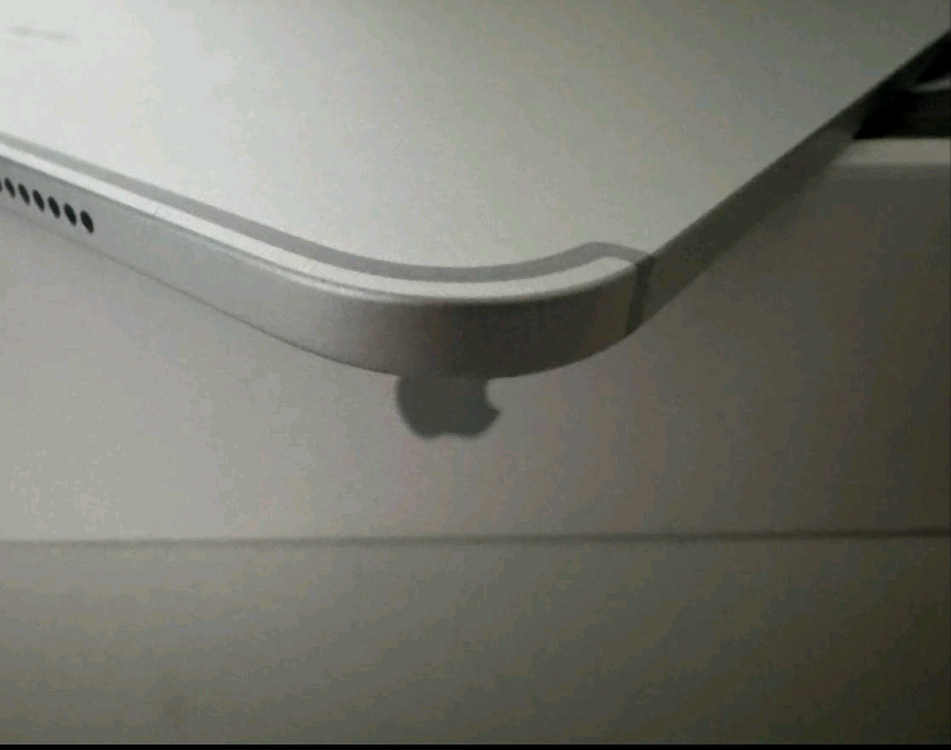 M4 아이패드 프로 13 1TB 셀룰러+WIFI &M4 매직키보드 13 & 애플펜슬 프로 이미지