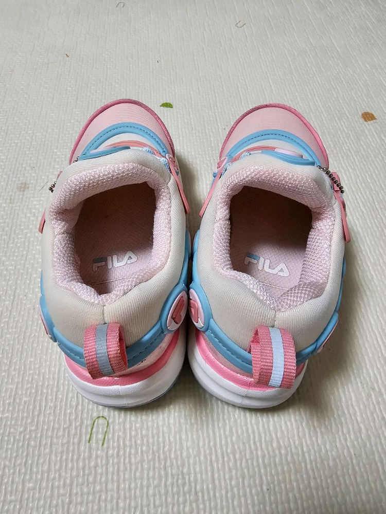 휠라 키즈 포켓몬 운동화 170mm 이미지