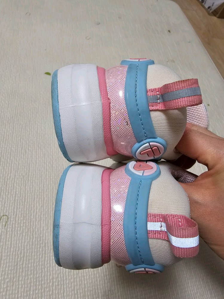 휠라 키즈 포켓몬 운동화 170mm 이미지