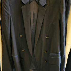 타임 블랙 더블 버튼 자켓 이미지